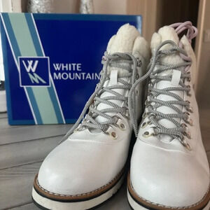 White Mountain Women's Cozy Ankle Boots